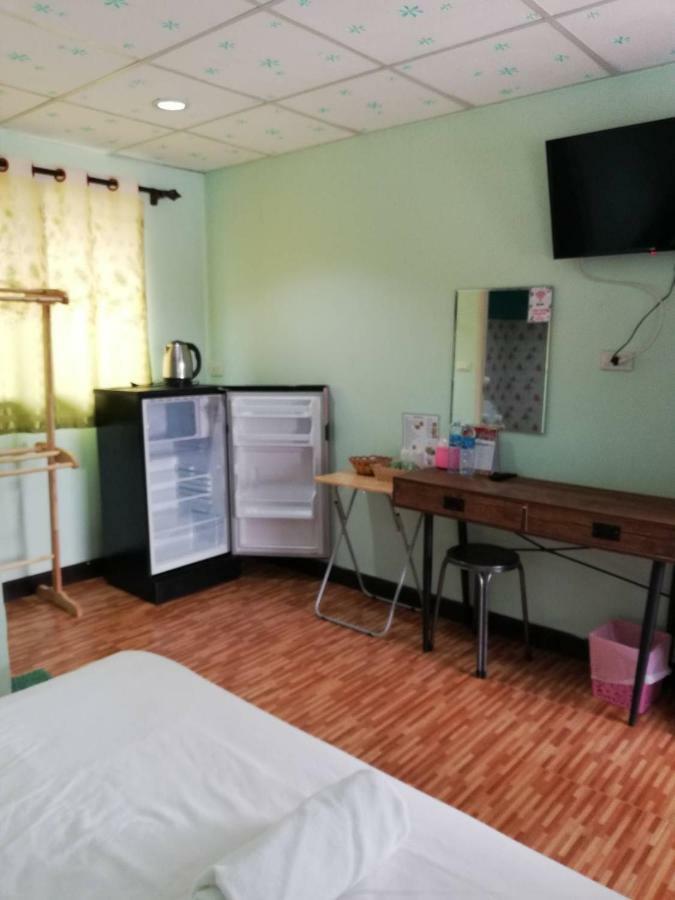 Banrimkhao Pakchong Vila Exterior foto